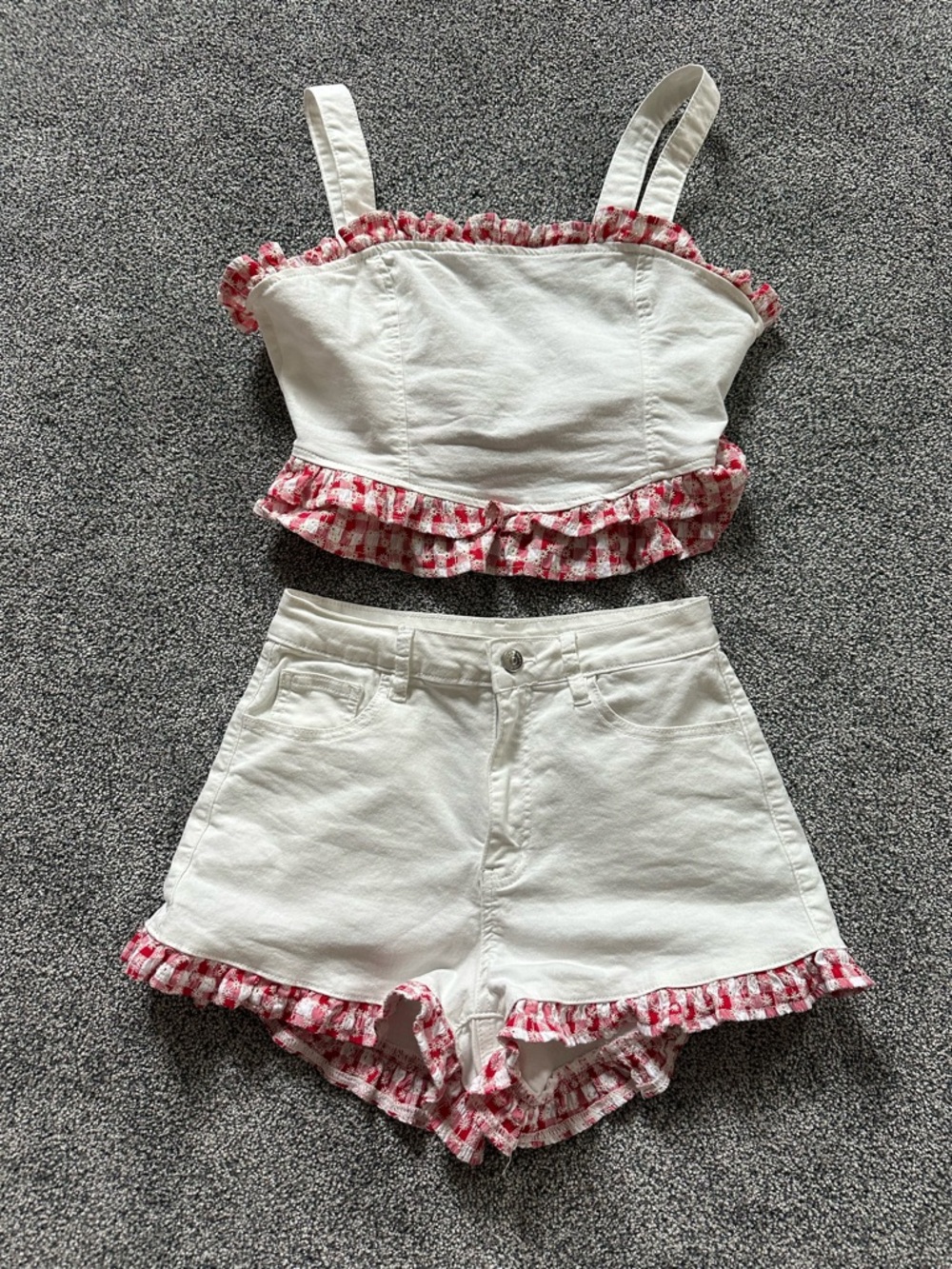 High-Waist White Women's Shorts with red Gingham Ruffle Trim